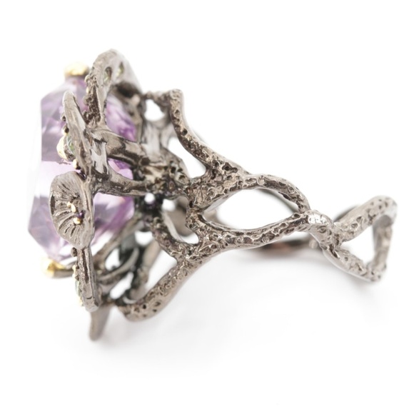 10 Carat Amethyst Gothic Style Ring - Picture 3 of 6